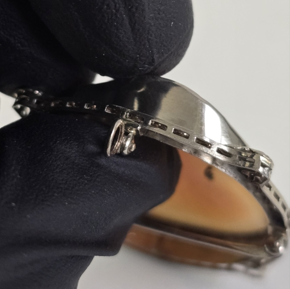 Antique Cameo 14K Gold Diamond Pendant Brooch - Picture 12 of 16